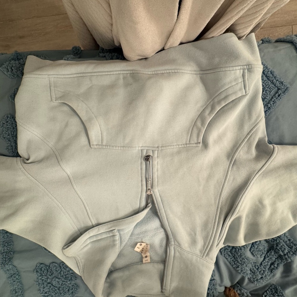 lululemon athletica Light Gray Crew Neck Sweater
